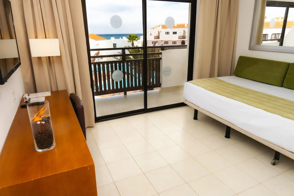 Apartamentos Hesperia Bristol Playa