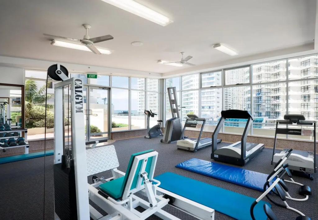 Paradise Centre Apartments