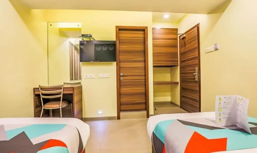 Fabhotel Landmark Residency