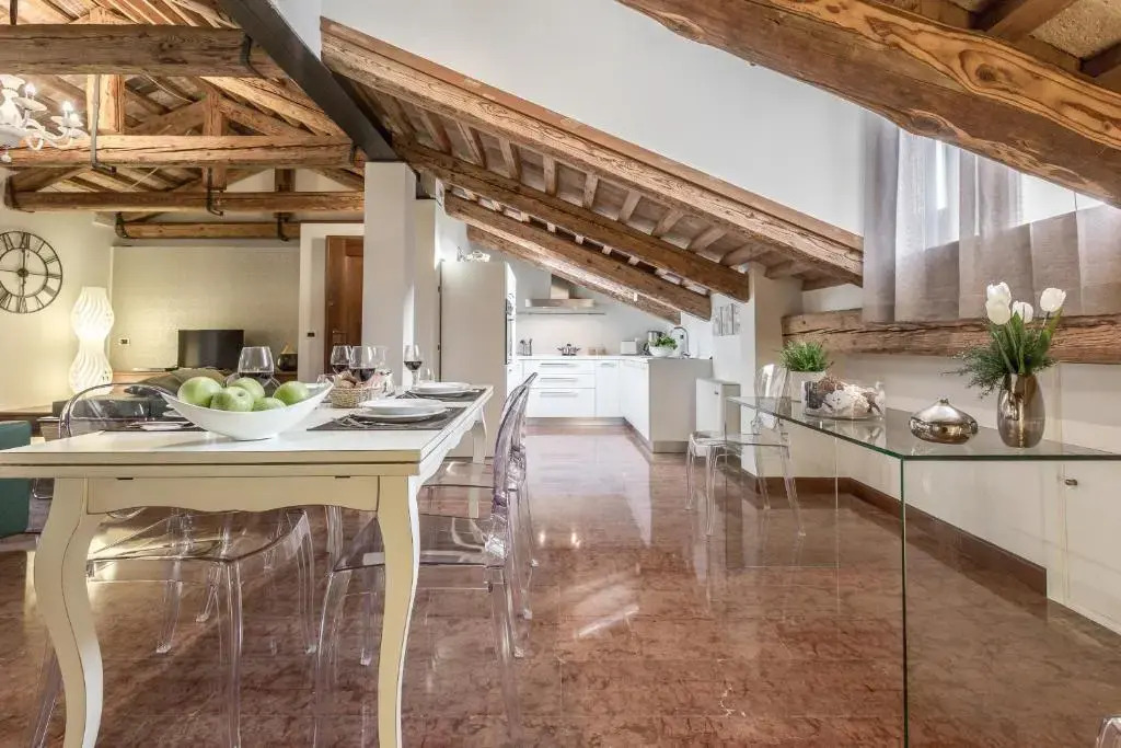 Ca' Del Monastero 7 Collection Bright Apartment With Terrace