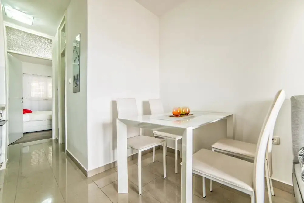 Apartments Baretić