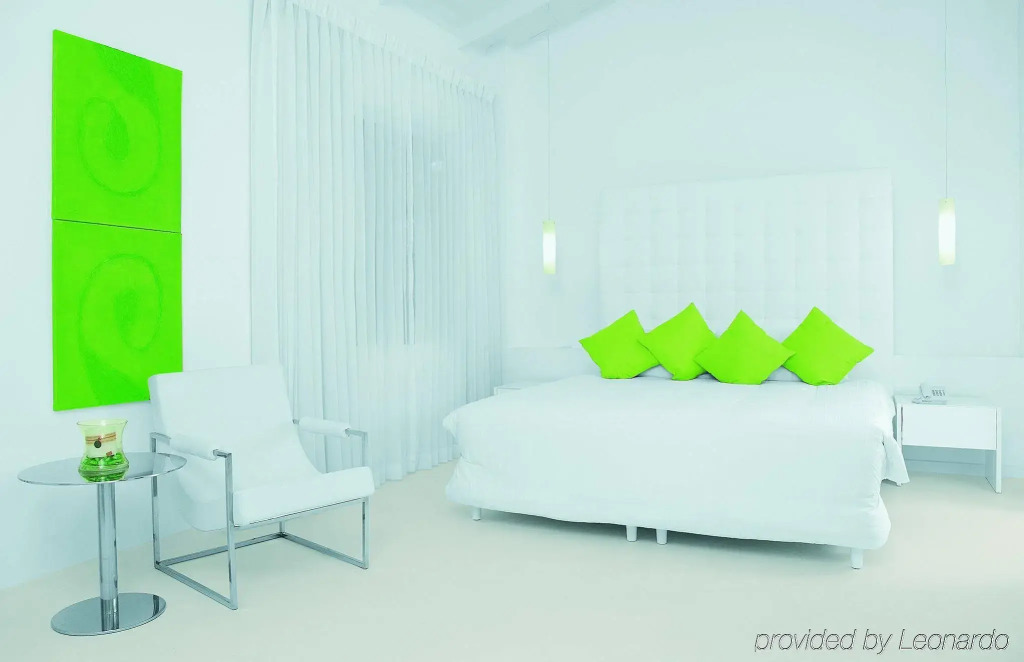Le Cameleon Hotel