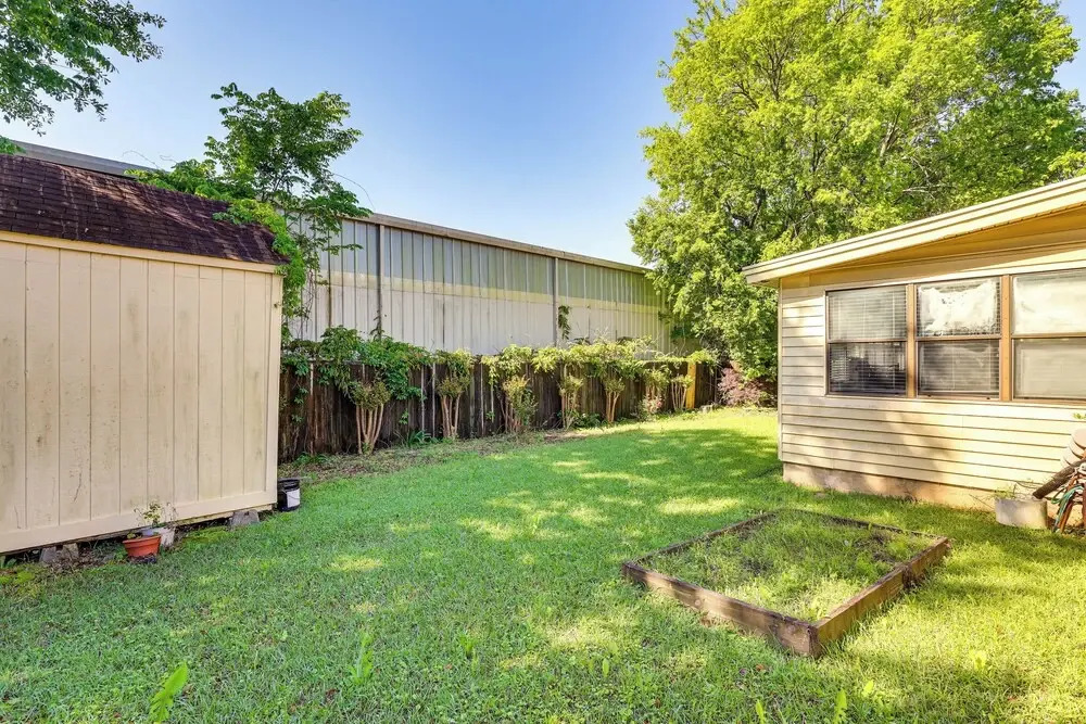 Spacious Downtown Montgomery Home w/ Yard, Patio