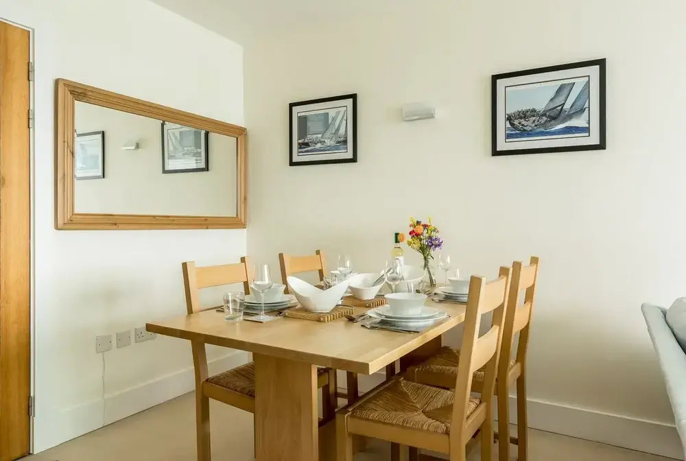 Perfect Harbour Views - Incredible Views from Two Balconies