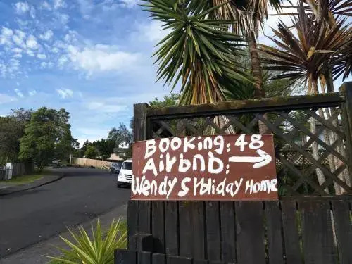 Wendys Holiday Home