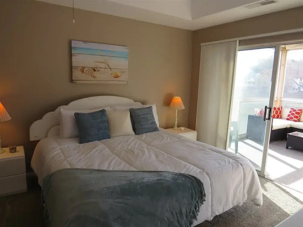 Emerald BAY 278