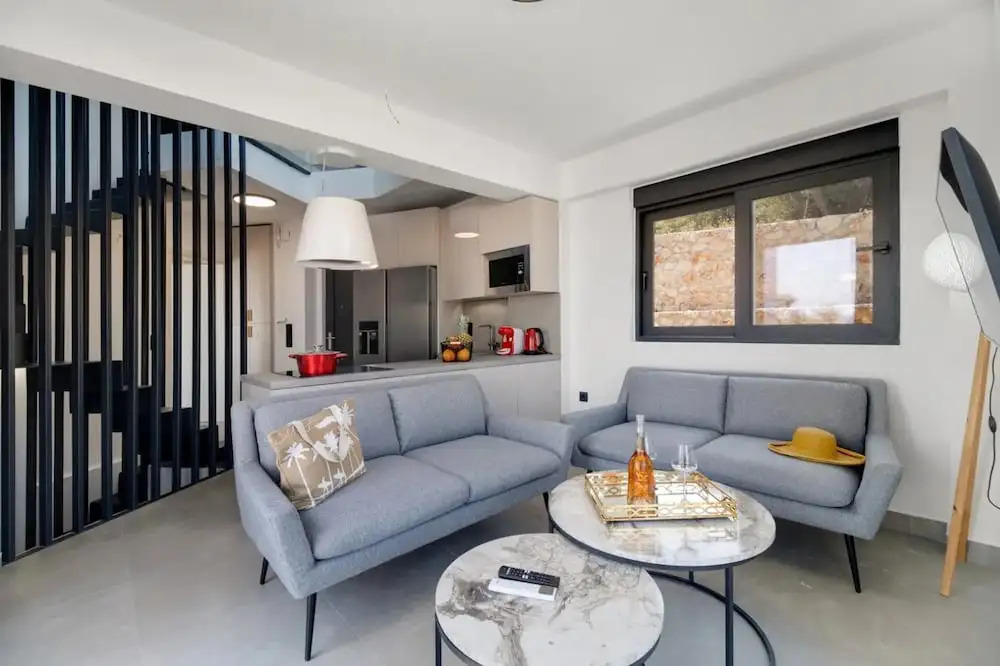 Villa Andria With 5 Bedrooms and 5 Bathrooms
