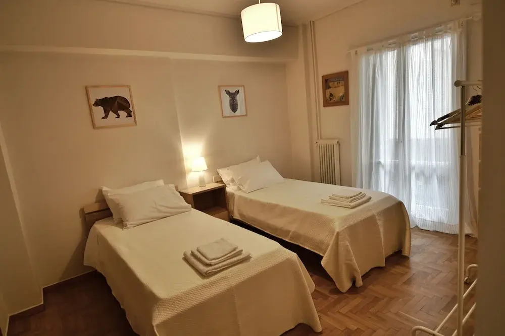 Top Koukaki Location 2 Bedrooms