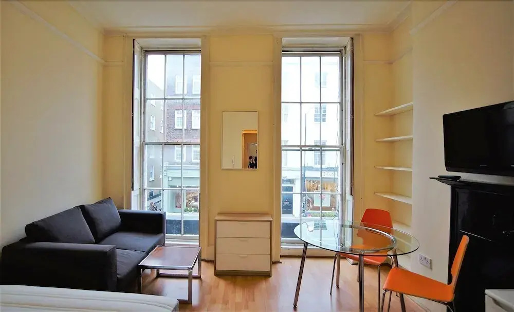 Marylebone - Crawford Street by Viridian Apartments