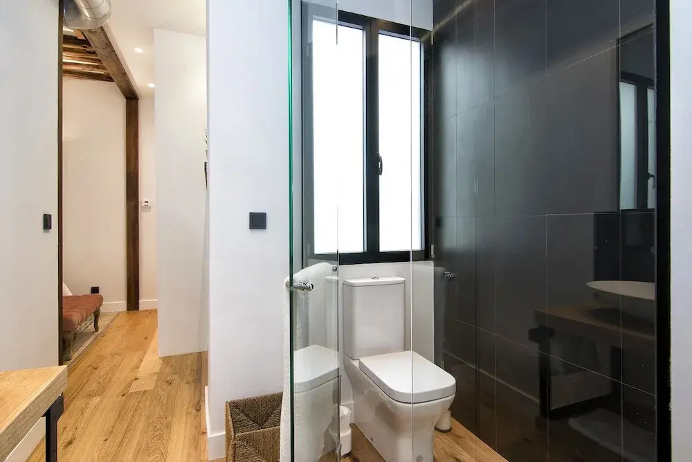 Chezmoihomes Unforgettable - First Class