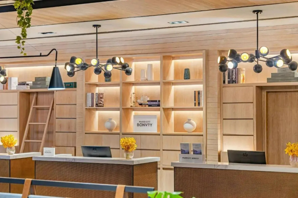 Four Points by Sheraton King Abdulaziz Road