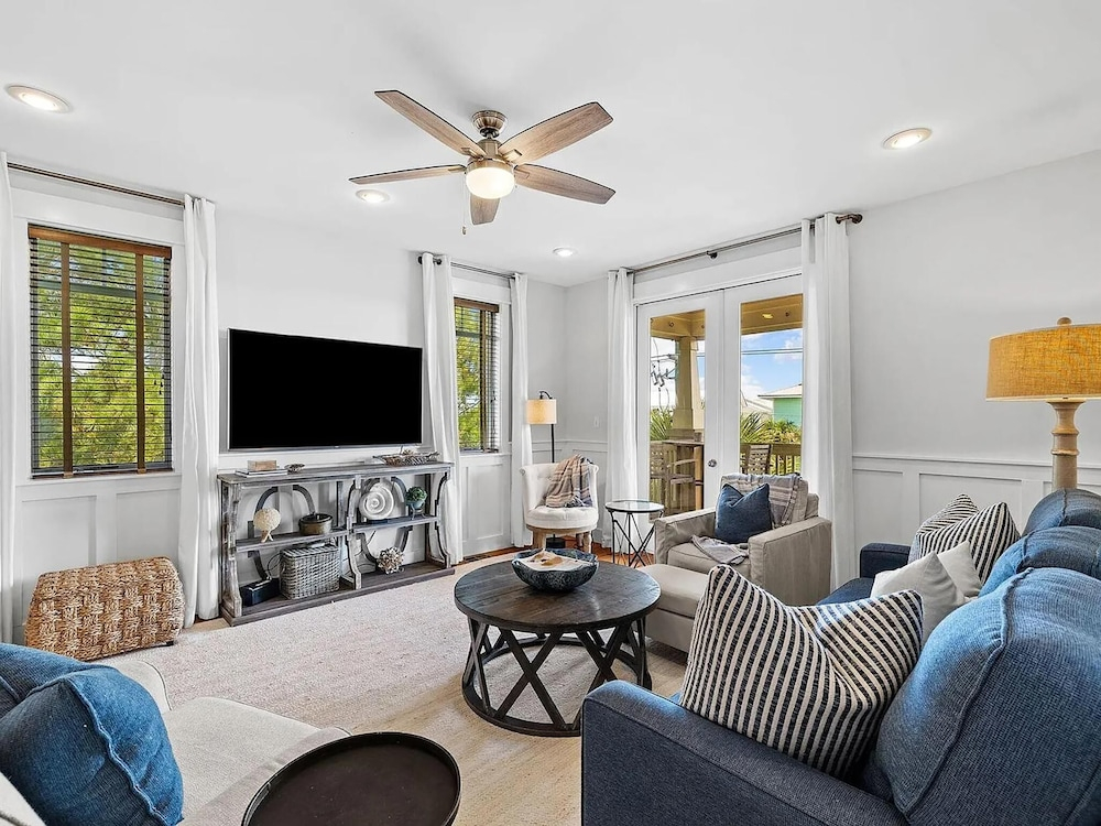 Grand Isle Condo 306