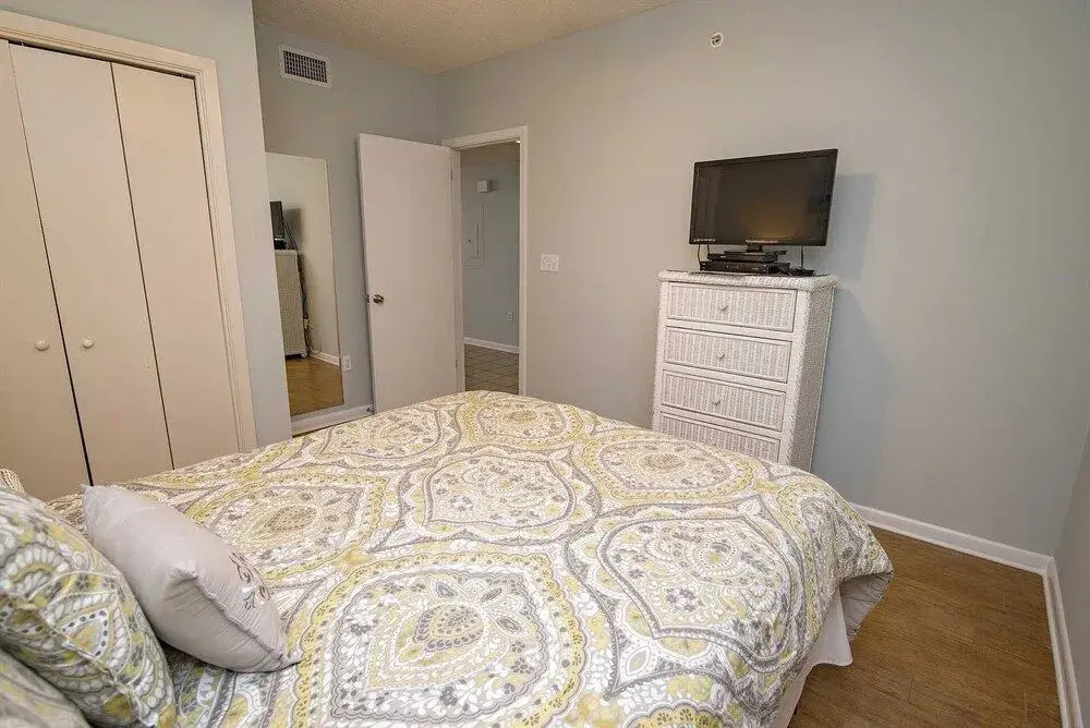 Phoenix X 217 3 Bedrooms 2 Bathrooms Condo