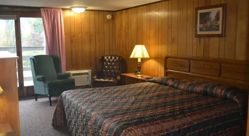 Country Inn Motel & RV Park