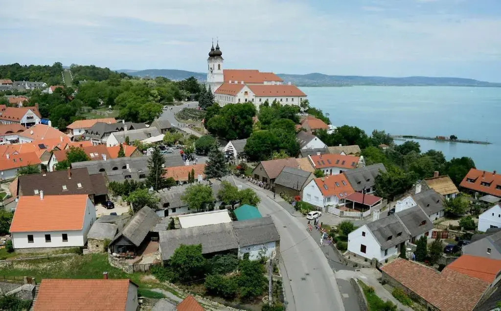 Tó apartman