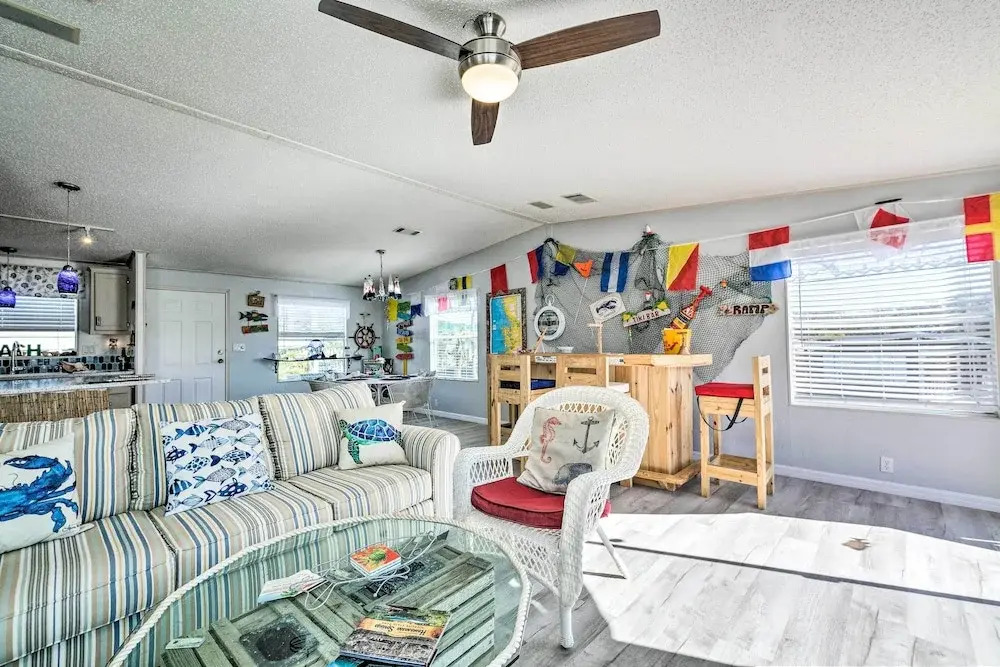Homosassa River Home w/ Private Boat Ramp & Kayaks