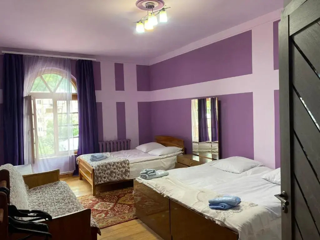 Areguni Guest House