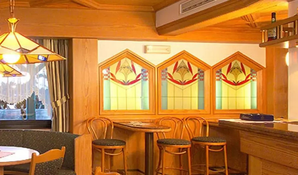 Hotel Sureghes