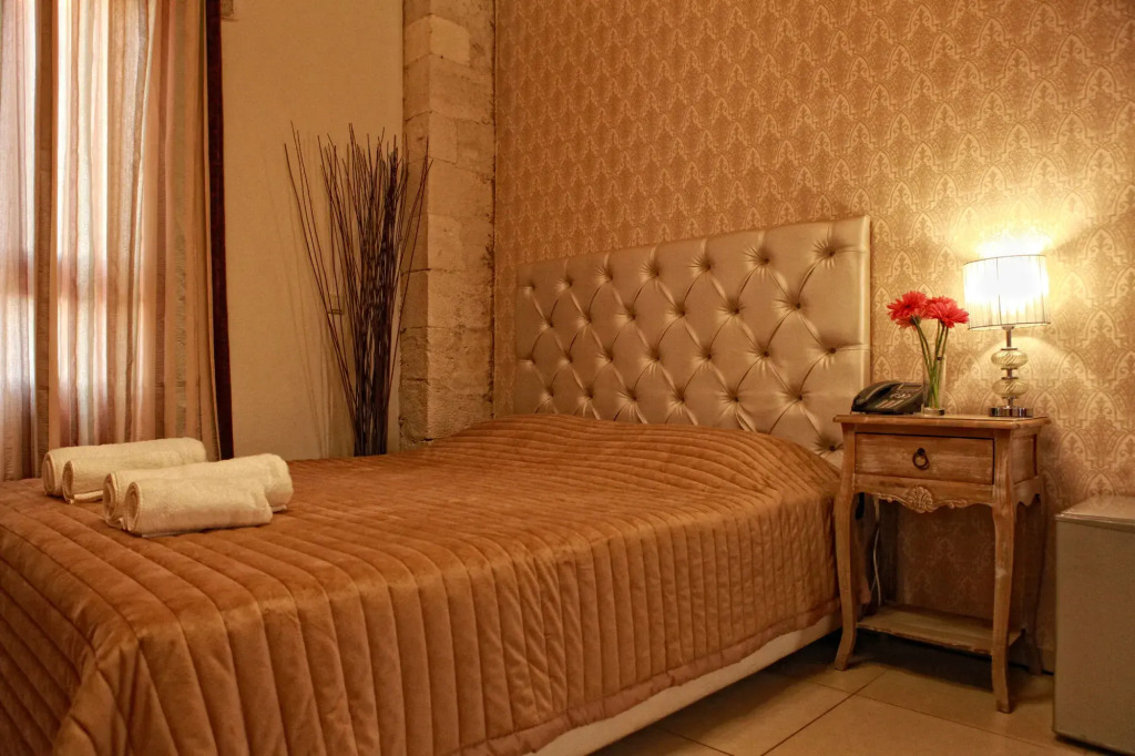 Archontiko Old Town Suites