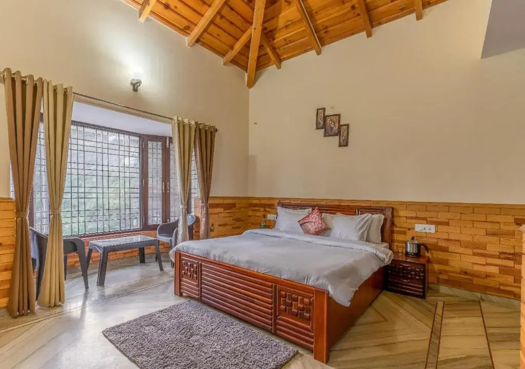 SaffronStays Willow Castle, Bhimtal - Pet-Friendly Home Near Bhimtal Lake