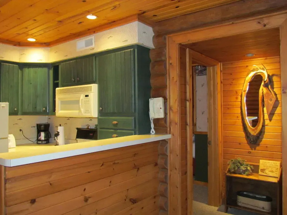 Cedar Lodge and Settlement
