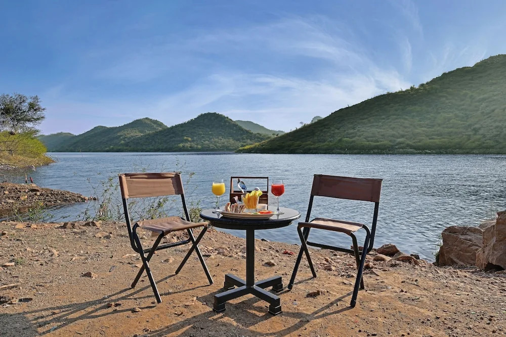 Villa Le Palm - Luxury Resort Near Fateh Sagar Lake (3 KM) Udaipur