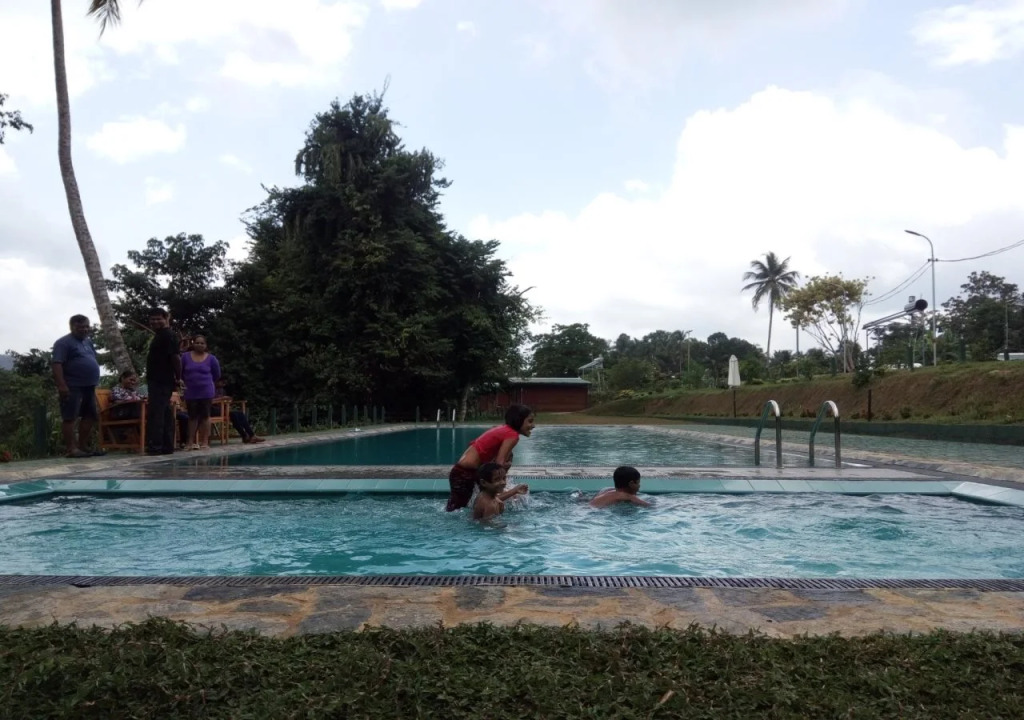 Ma Oya Retreat