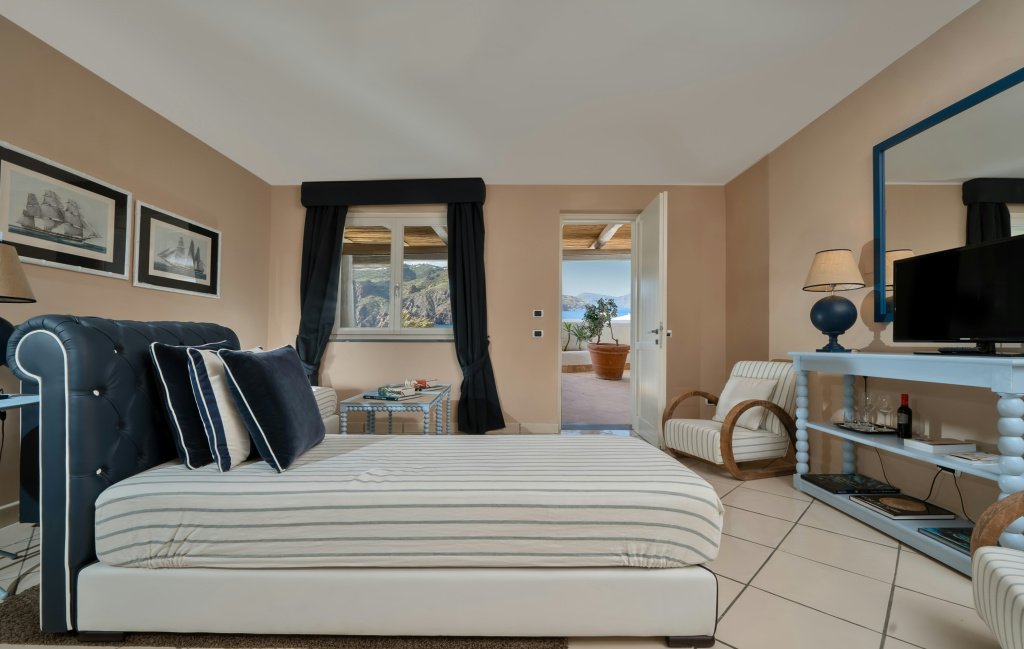 Therasia Resort Sea and SPA - The Leading Hotels of the World