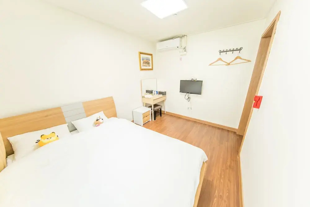 Rgb House Hostel