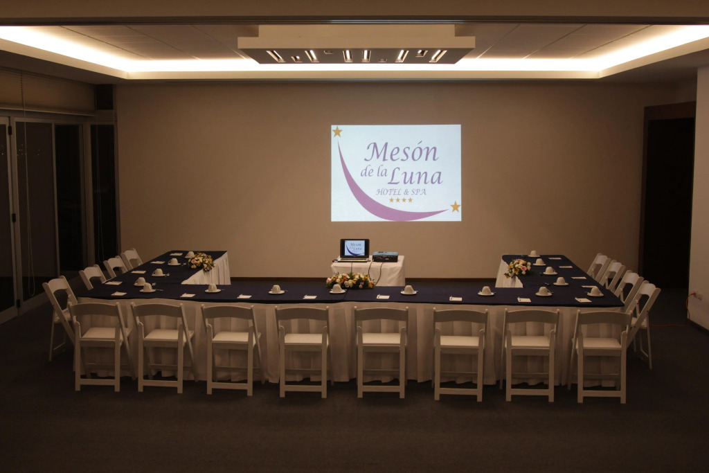 Mesón de la Luna Hotel & Spa