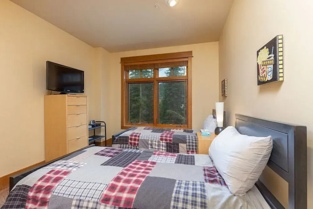 Lone Eagle #3009 - 2 Br Condo