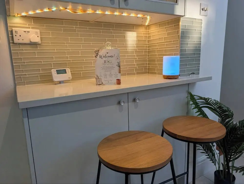 Luxury 3BR Home 20 Mins to London Garden Wi-fi