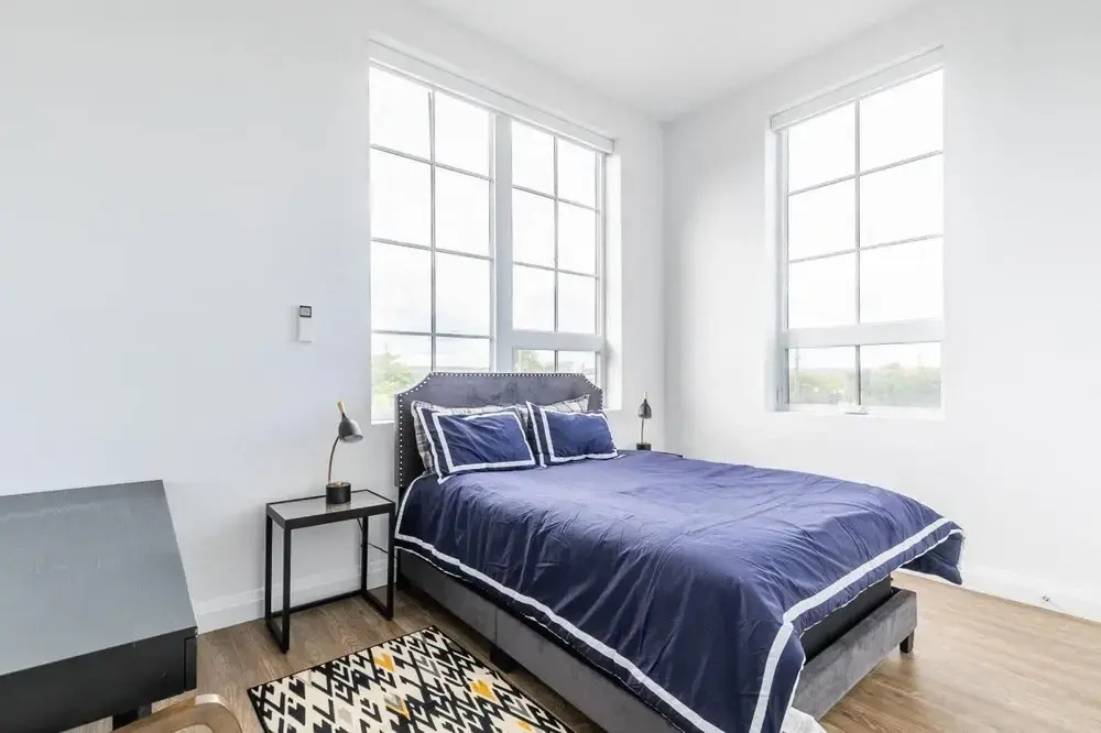 Grand 2Br Dundurn Loft Rooftop Terrace With Sunbeds Parking Gym