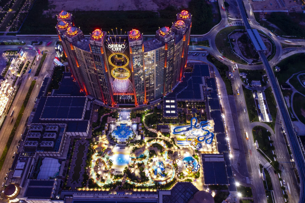 Studio City - Epic Tower