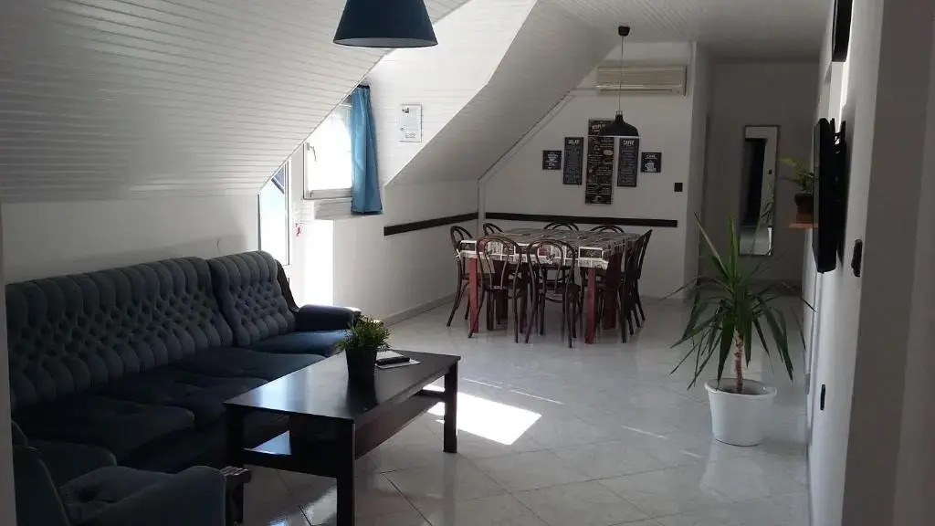 APARTMAN SOÓS -- Only for relaxation, not for party