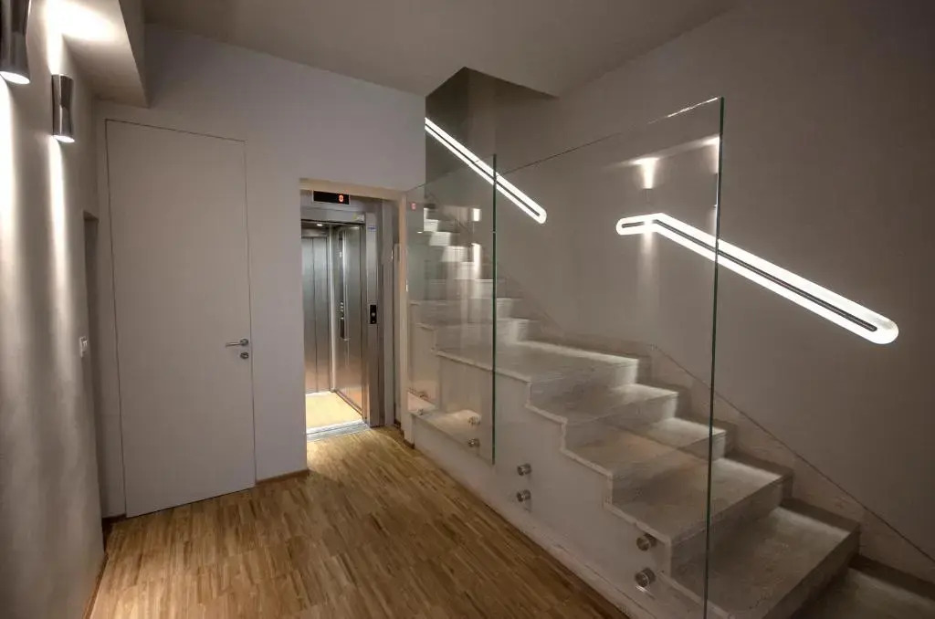 Luxury 65mq under the two towers