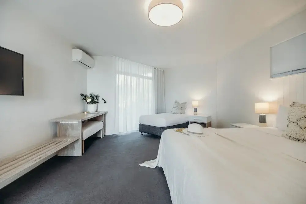 Ibis Styles Salamander Shores