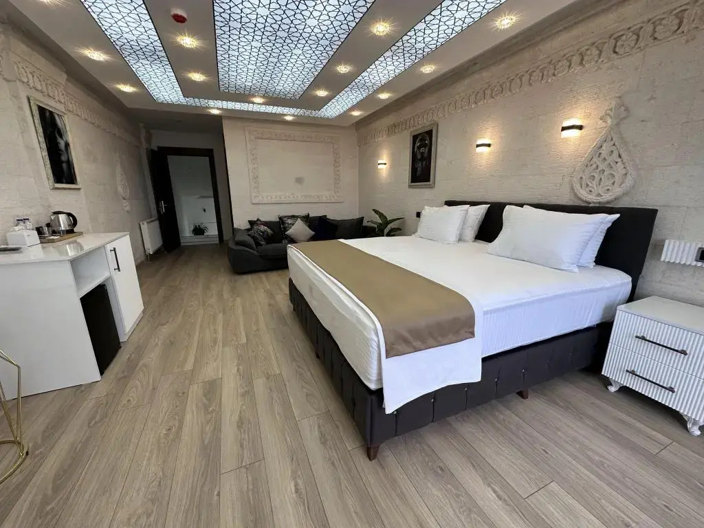 Beyaz Köşk Hotel & Cafe