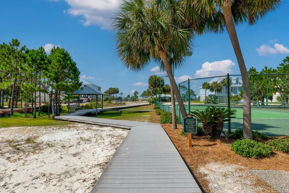 Purple Parrot - You Will Be Amazed At The Panoramic Island Views From The Third Floor Crows Nest! 4 Bedroom Home by RedAwning