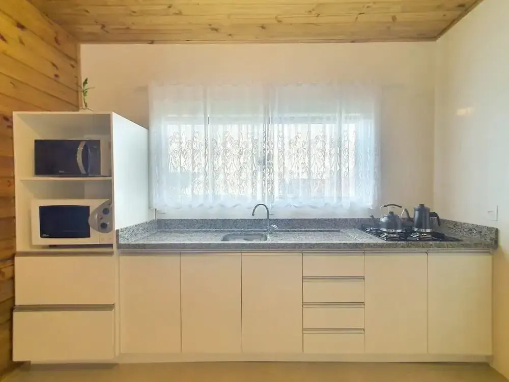 Casa Completa | 2 Suítes + Jardim com Fogo de Chão
