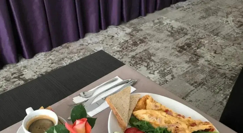 Hotel Alex