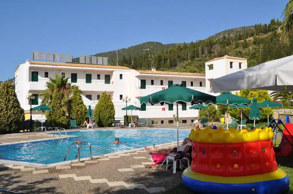 Santa Marina Hotel