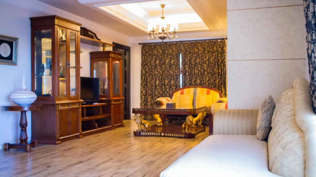 Four Seasons Place Pattaya