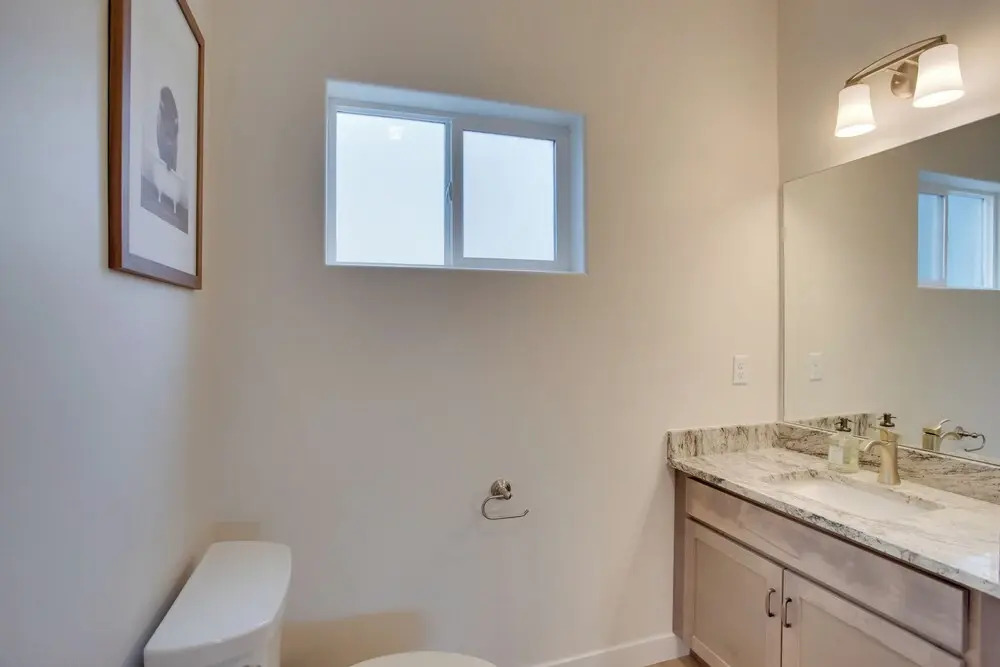 Modern Townhome ~ 3 Mi to Dtwn Grand Junction