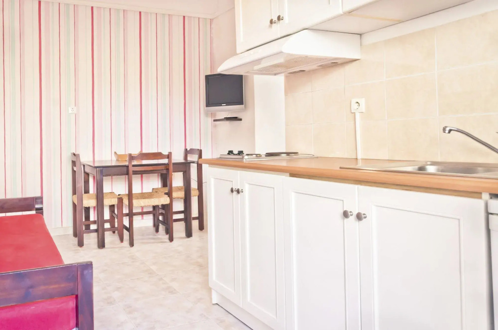 Talos Hotel Apartments