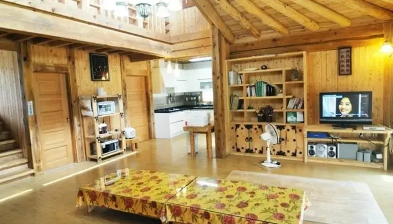 Seogwipo Sannaedeul Pension