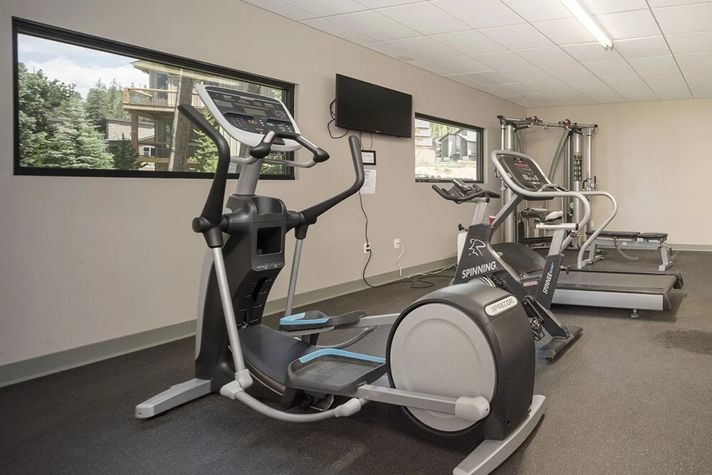 Hi Country Haus - 10-18... 2 Bedroom Condo by RedAwning