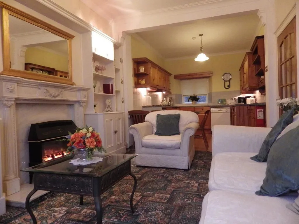 The Central Guesthouse