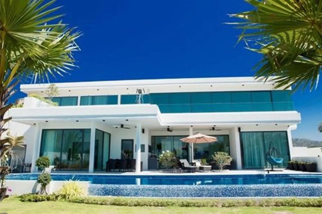 La Lua Resort