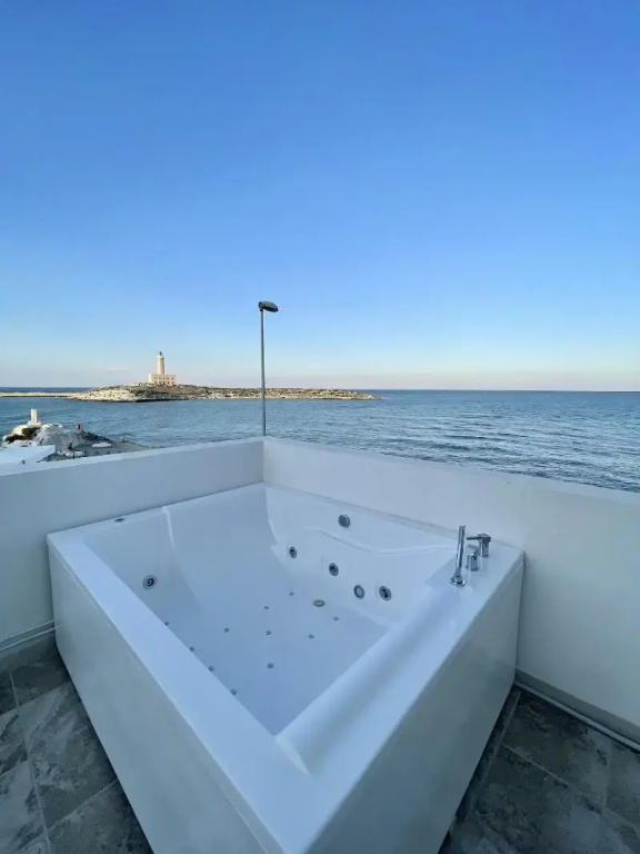 Approdo di Venere Hotel and Restaurant